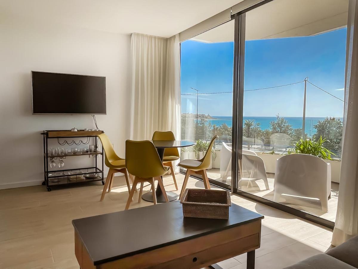 Modern Sea Front Sea Waves Apartment Аликанте Екстериор снимка