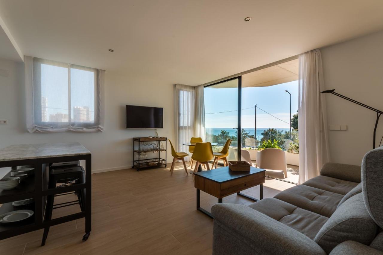 Modern Sea Front Sea Waves Apartment Аликанте Екстериор снимка