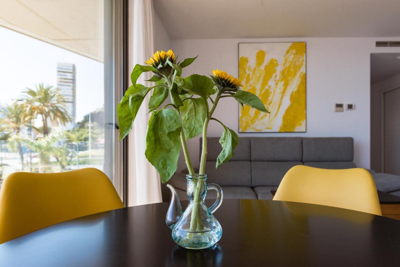 Modern Sea Front Sea Waves Apartment Аликанте Екстериор снимка